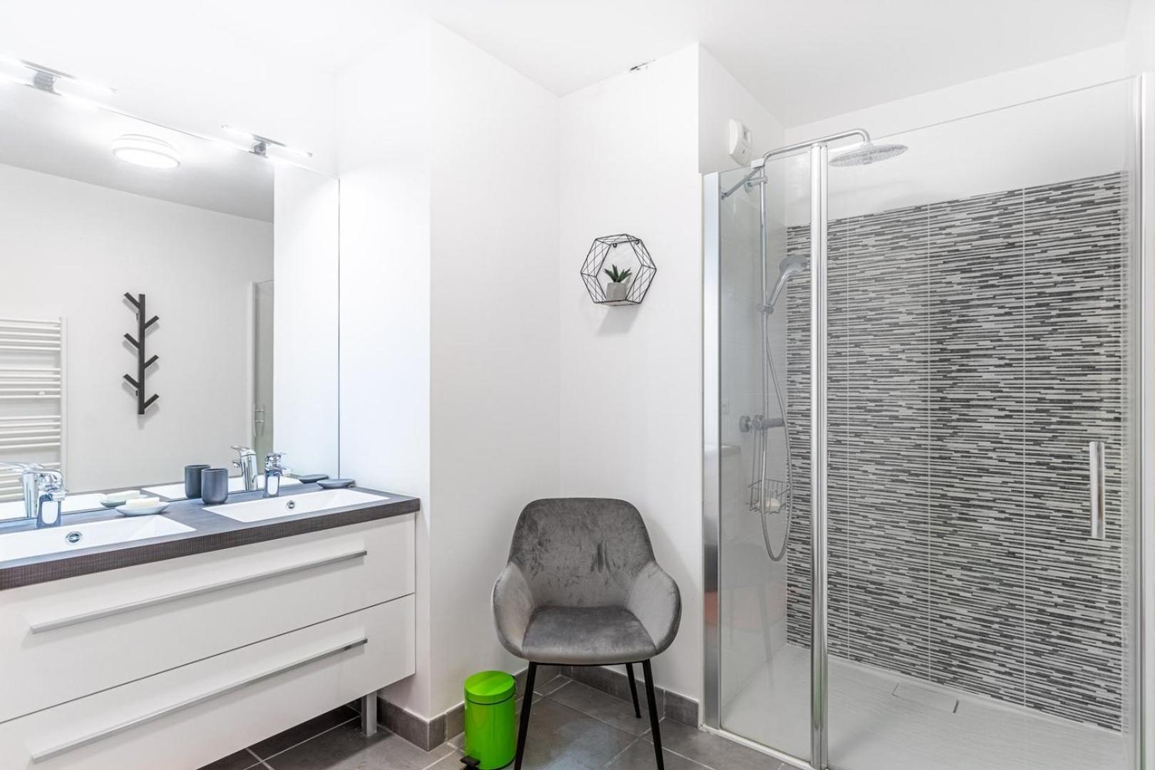 Guestready - Peaceful Escape In La Bastide Apartment Bordeaux Exterior foto