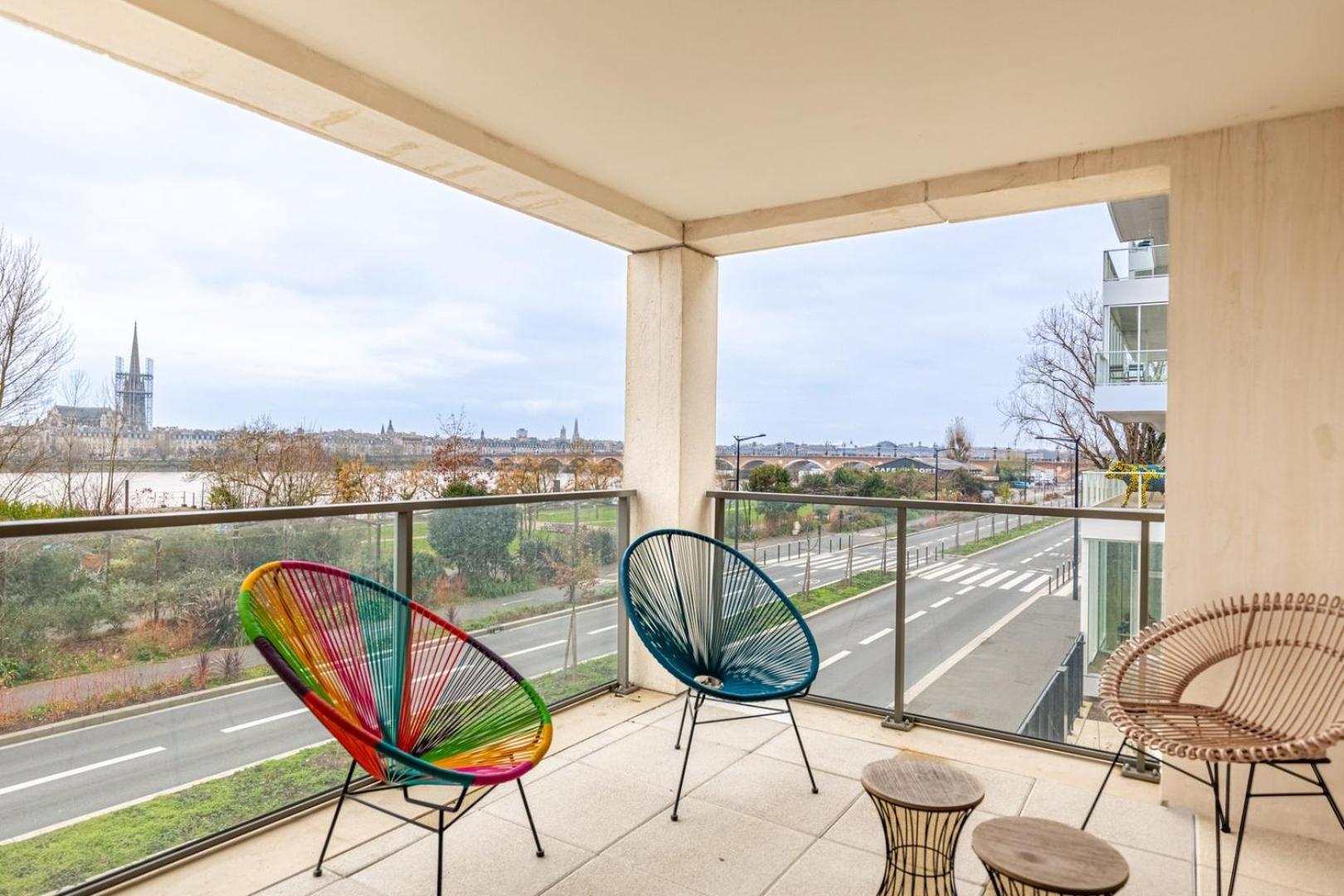 Guestready - Peaceful Escape In La Bastide Apartment Bordeaux Exterior foto